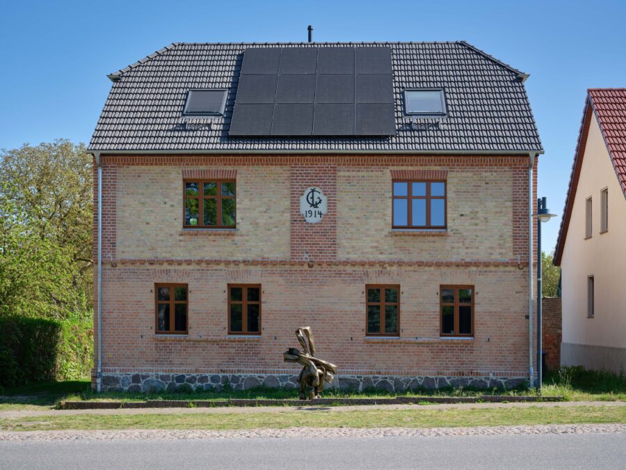 Nagel Draxler Meseberg Anna Fasshauer Simon Vogel 2025 1 Kopie - NAGEL DRAXLER GALLERY